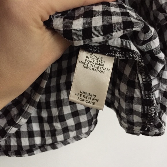 Studio Gingham Blouse - Picture 7 of 7